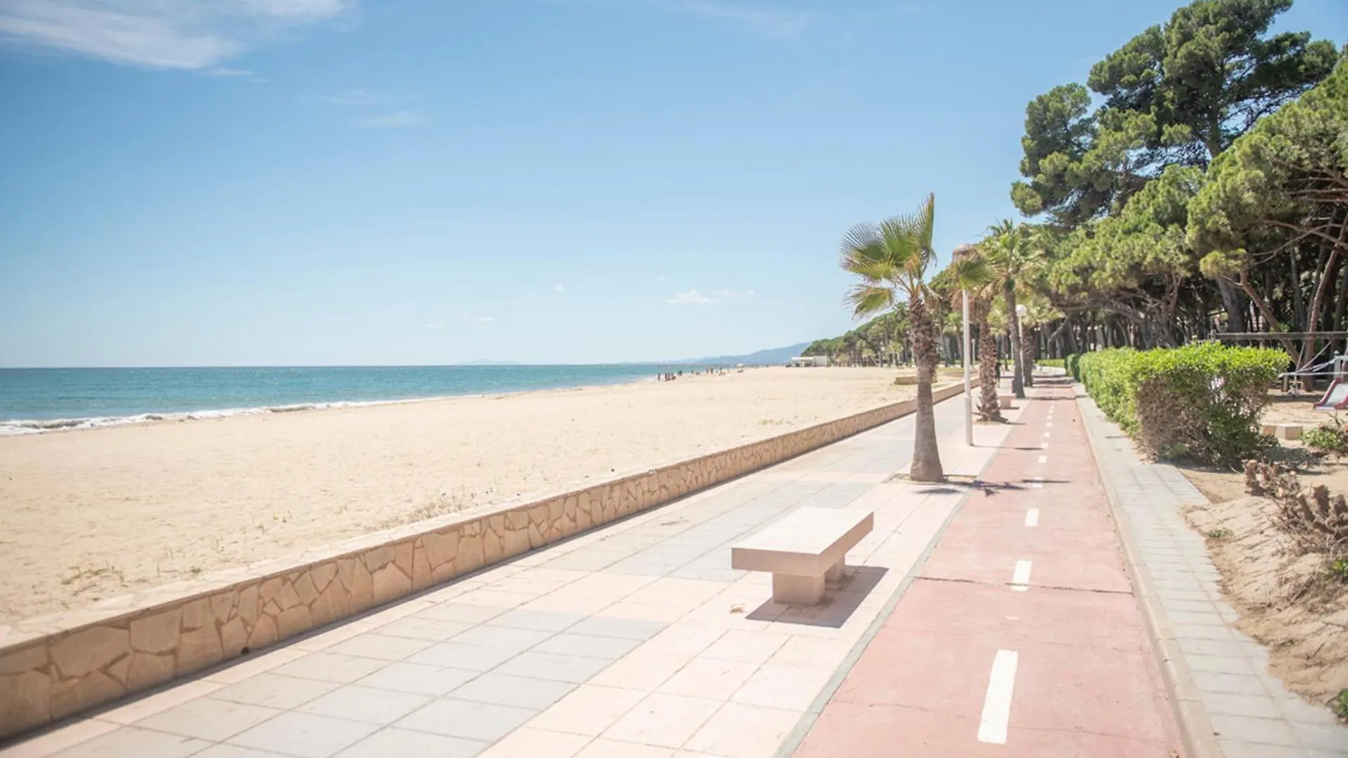 Tarracohomes, Villa Con Terraza Cerca De La Playa Vilafortuny カンブリルス 0*,  スペイン